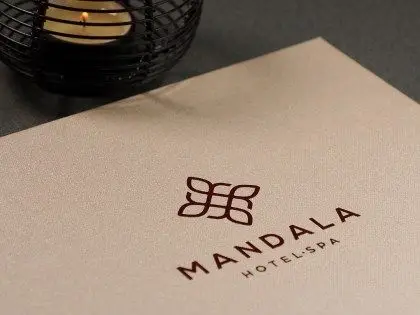 Szobamappa sz&aacute;llod&aacute;ba, hotelbe